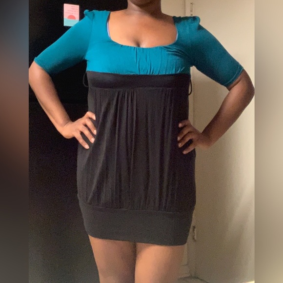 🖤 Body Central black and greenish/teal dress - Picture 1 of 5